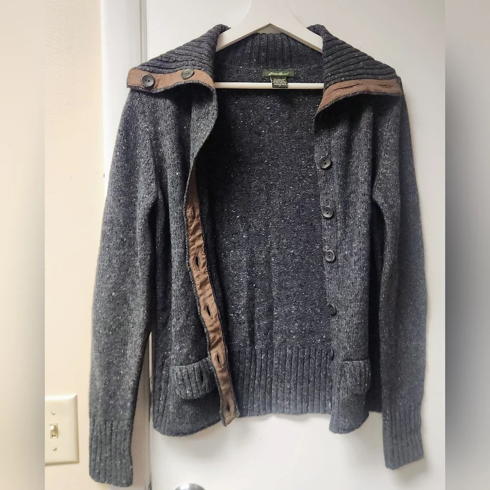Title: Eddie Bauer Lambswool Cashmere Cardigan Suede Elbow Patch Dark Academia S - Picture 3 of 15